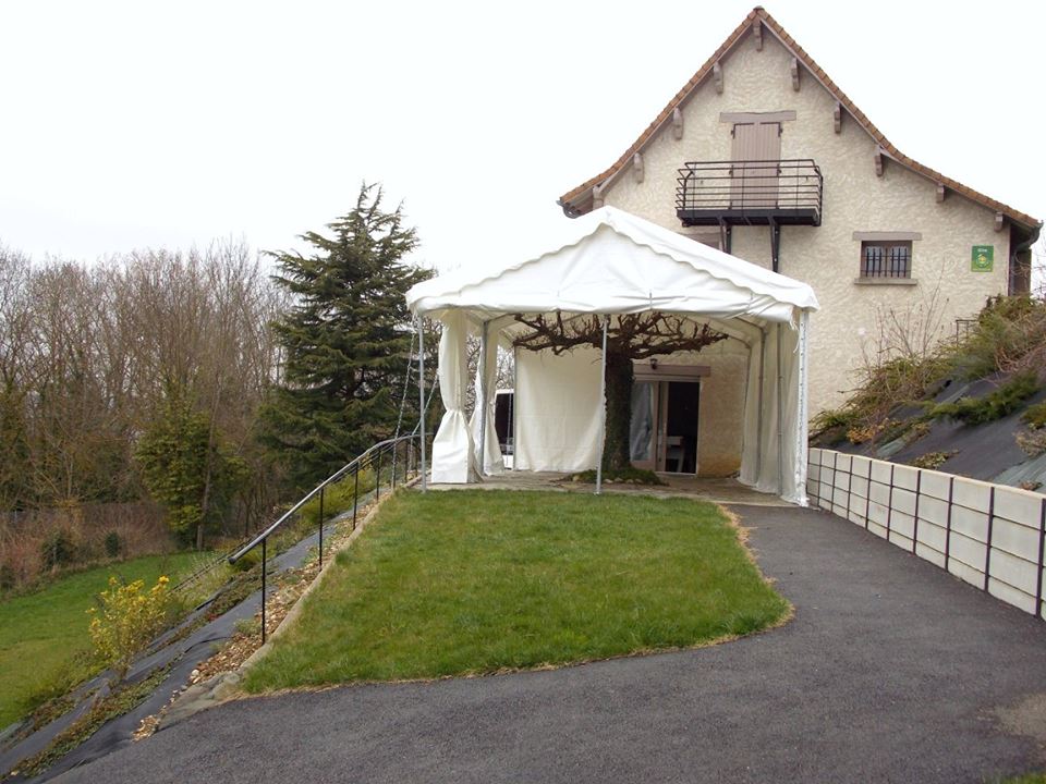 Location de chapiteaux, tente arquée, tente garden